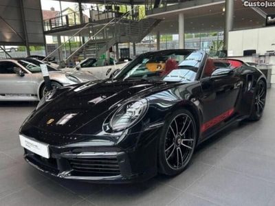 Preto Usado 2020 Porsche 911 Sedan | € 221.400