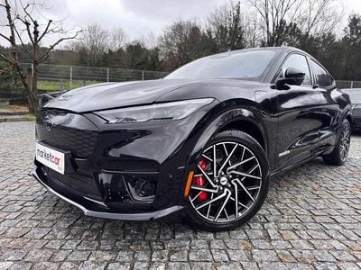 Usado Ford Mustang Mach-E 358 kW (487 HP) 2022 Preto SUV