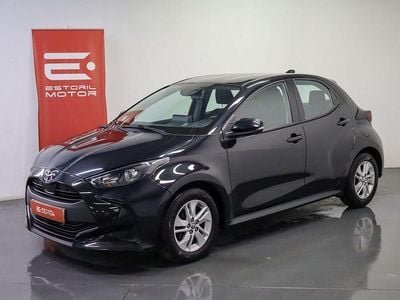 Usado Toyota Yaris Comfort 72 HP (52 kW) 2021 Preto Citadino