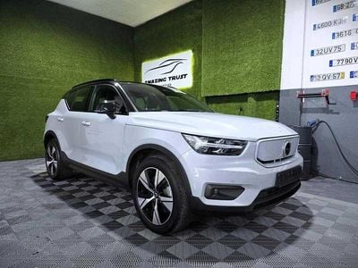Cinzento Usado 2021 Volvo XC40 R-Design SUV | € 29.450 (Preço justo)
