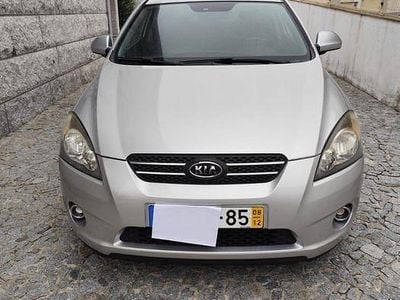 Usado Kia Ceed 115 HP (84 kW) 2008 Citadino