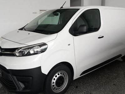 Usado Toyota Proace 88 kW (120 HP) 2021 Branco (s¢lido) Monovolume