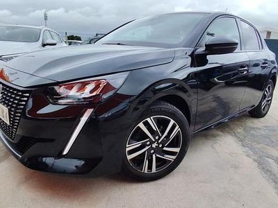 Usado Peugeot 208 Allure 102 HP (75 kW) 2022 Preto Citadino
