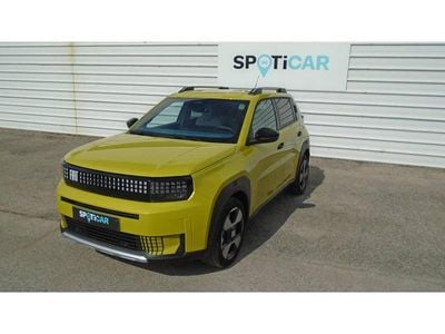 Amarelo Usado 2025 Fiat Grande Panda La Prima Citadino | € 25.300