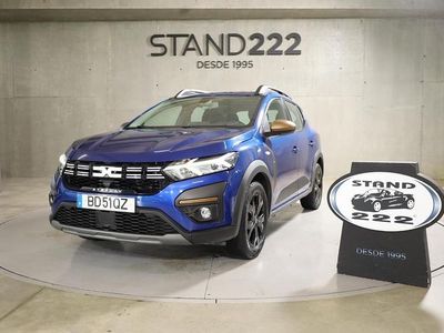 Azul Usado 2023 Dacia Sandero Extreme Citadino | € 17.890 (Preço justo)
