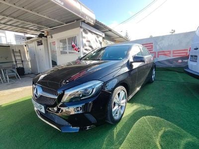 Preto Usado 2016 Mercedes A180 Edition | € 16.999 (Preço justo)