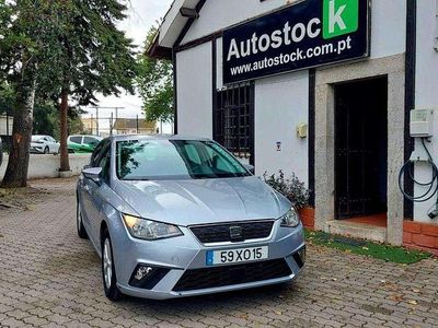 Usado Seat Ibiza Style 80 HP (58 kW) 2019 Cinza