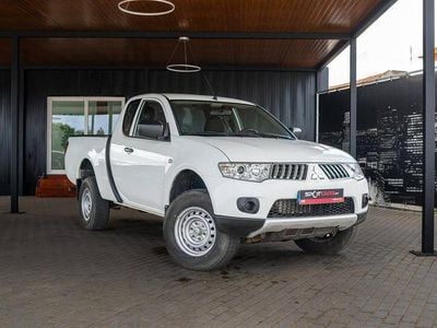 Usado Mitsubishi L200 136 HP (100 kW) 2013 Branco Pickup