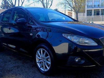 Usado Seat Ibiza 75 HP (55 kW) 2012 Sedan