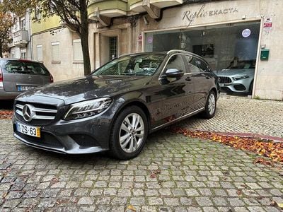 Cinza Usado 2020 Mercedes C220 Avantgarde Carrinha | € 27.850