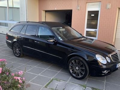 Mercedes E220