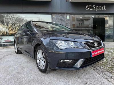 Usado Seat Leon ST 115 HP (84 kW) 2019 Cinzento Carrinha