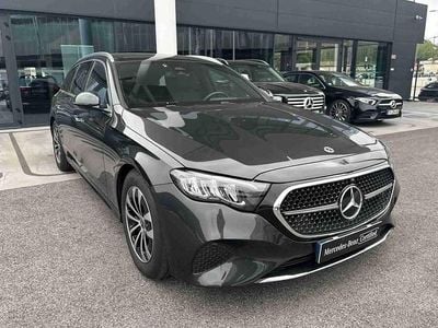 Mercedes 220
