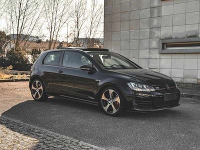 VW Golf VII
