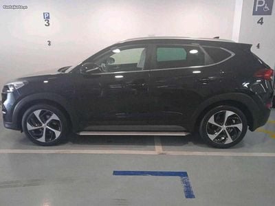 Preto Usado 2017 Hyundai Tucson Premium SUV | € 16.500 (Preço justo)