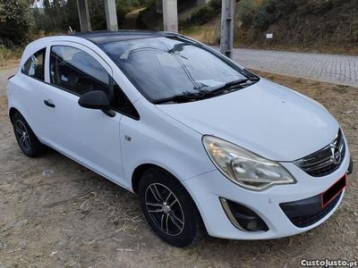 Branco Usado 2012 Opel Corsa Sport | € 5.750 (Preço justo)