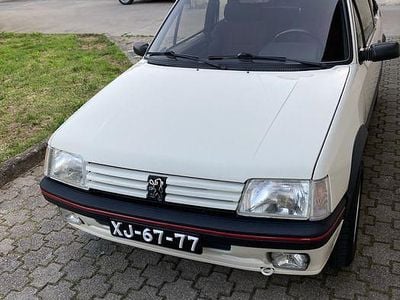 Usado 1991 Peugeot 205 | € 15.850