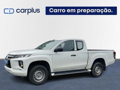 Usado Mitsubishi L200 150 HP (110 kW) 2020 Branco Pickup