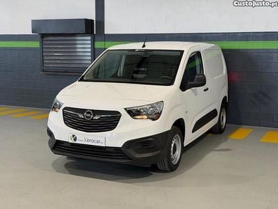 Usado Opel Combo 99 HP (72 kW) 2022 Branco Monovolume