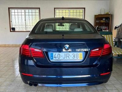 Azul Usado 2010 BMW 528 Sedan | € 15.000
