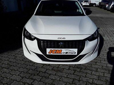 Branco Usado 2023 Peugeot 208 Active Citadino | € 15.500 (Preço justo)