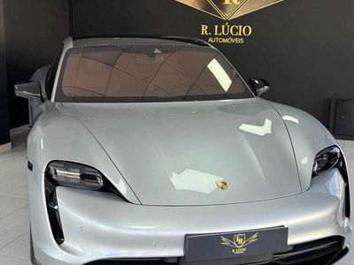 Cinzento Usado 2020 Porsche Taycan 4S Sedan | € 72.000