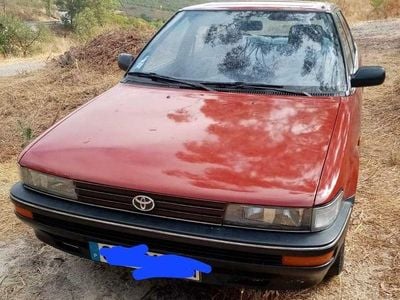 Usado 1990 Toyota Corolla Sedan | € 1.400