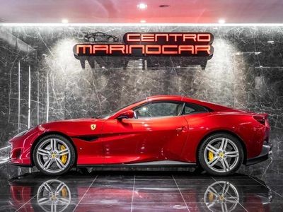 Vermelho Usado 2020 Ferrari Portofino Cabrios | € 249.900