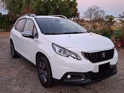 Usado 2019 Peugeot 2008 SUV | € 12.500 (Bom preço)