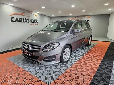 Cinza Usado 2016 Mercedes B180 Urban Monovolume | € 17.990 (Preço justo)