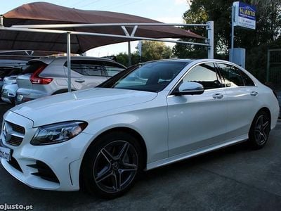 Branco Usado 2020 Mercedes C300 AMG Sedan | € 35.500
