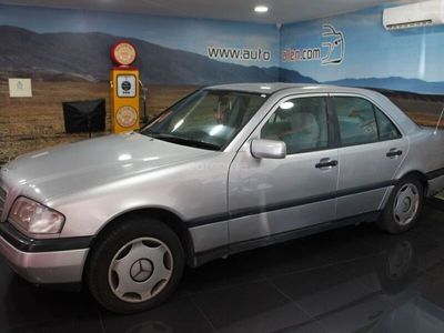 Mercedes C200