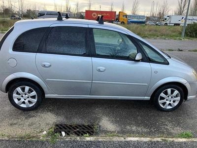 Usado Opel Meriva 68 HP (50 kW) 2008 Monovolume