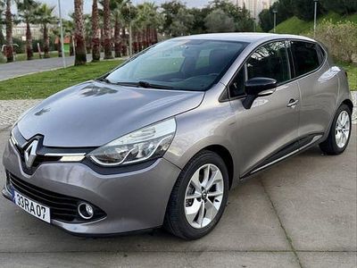 Usado 2016 Renault Clio IV Sedan | € 8.990 (Preço justo)