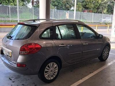 Usado Renault Clio II 75 HP (55 kW) 2011 Carrinha