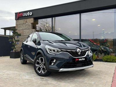Cinzento Usado 2024 Renault Captur SUV | € 20.900 (Preço justo)