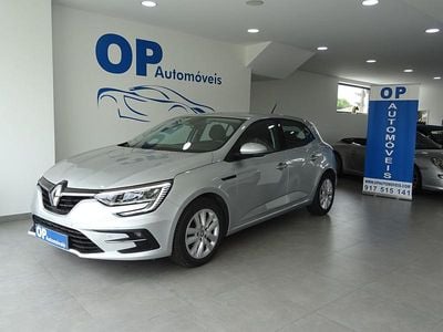 Usado Renault Mégane IV Zen 115 HP (84 kW) 2022 Cinza Sedan