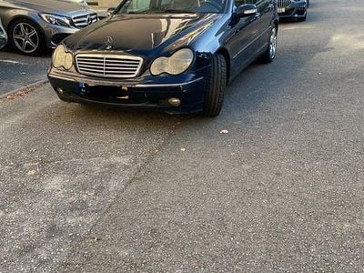 Usado 2003 Mercedes C270 Sedan | € 5.700