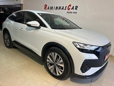 Usado Audi Q4 e-tron Performance 150 kW (204 HP) 2022 Branco SUV