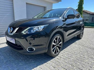 Usado Nissan Qashqai Tekna 110 HP (80 kW) 2017 Preto SUV