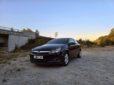 Opel Astra GTC