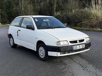Usado Seat Ibiza 64 HP (47 kW) 1993 Branco Citadino
