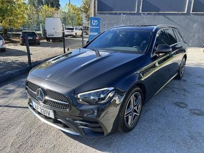 Usado Mercedes E300 AMG line 306 HP (225 kW) 2021 Cinza Carrinha