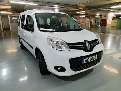 Usado Renault Kangoo 90 HP (66 kW) 2020 Branco Carrinha