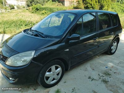 Usado Renault Grand Scénic II 105 HP (77 kW) 2008 Preto Monovolume
