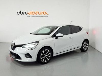 Branco Usado 2021 Renault Clio V Intens | € 16.750 (Preço justo)