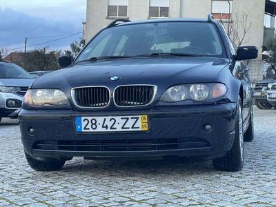 Azul Usado 2005 BMW 318 Carrinha | € 6.950