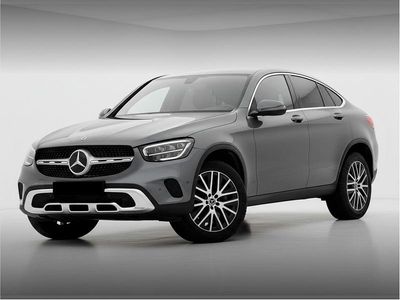 Usado Mercedes GLC300 320 HP (235 kW) 2022 Cinza SUV