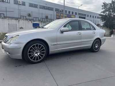 Mercedes C220