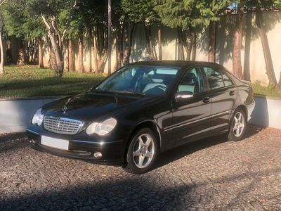 usado Mercedes C220 CDI Avantgarde